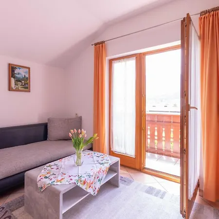 Isabelle Apartman Hermagor-Pressegger See