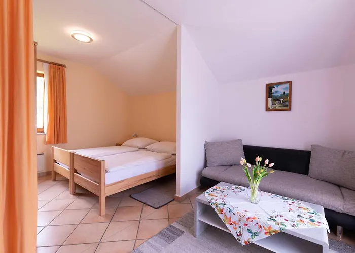 Isabelle Hermagor-Pressegger See